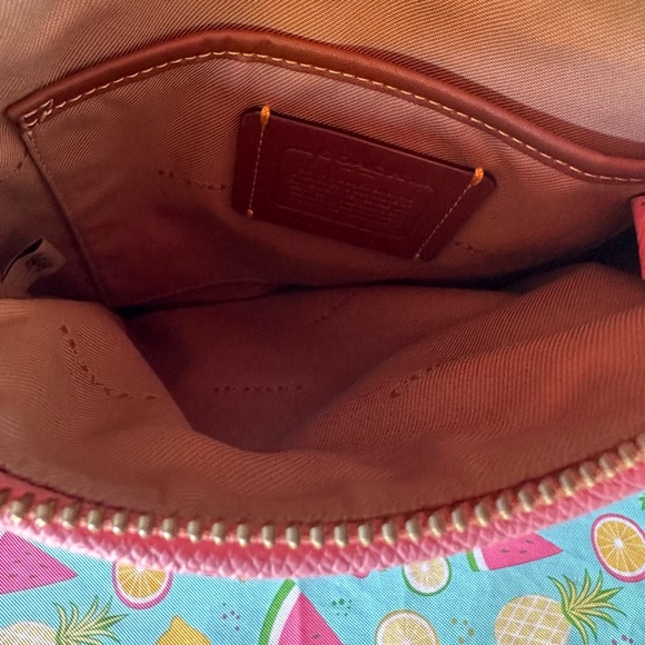 Authentic Coach bag - Picture 7 of 10